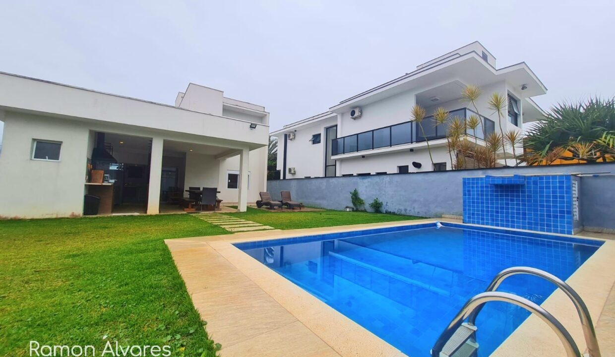 02049AV_foto_2025-08-17_04-02-03-24