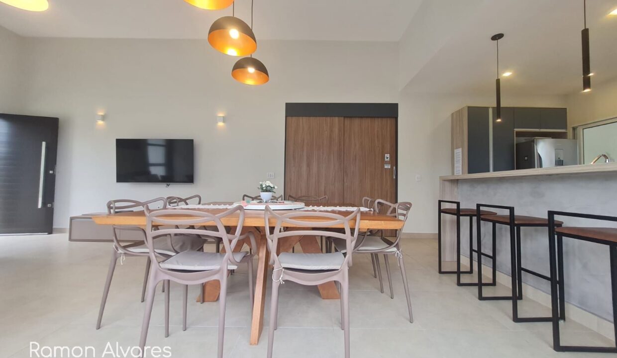 02049AV_foto_2025-08-17_04-02-03-7