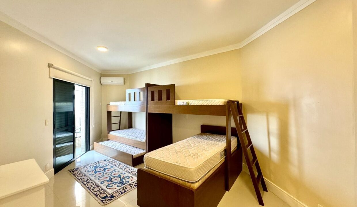 00696RV_foto_2025-10-03_00-40-18-16