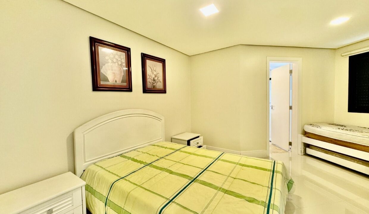 00696RV_foto_2025-10-03_00-40-18-21