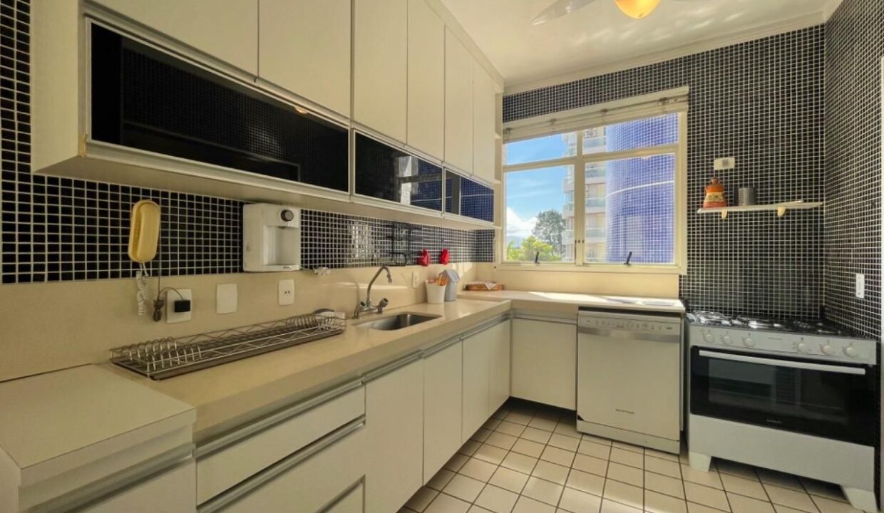 01021RV_foto_2025-10-11_00-31-13-5