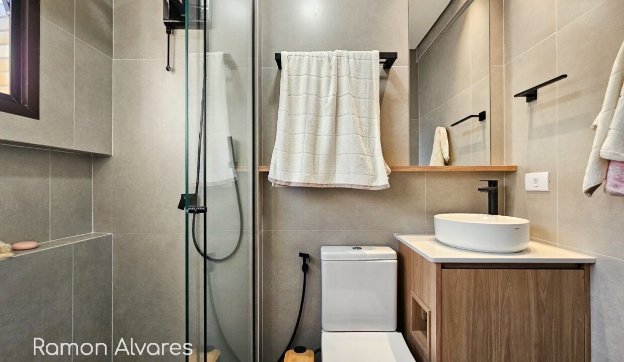 01220RV_foto_2025-10-31_00-31-46-31