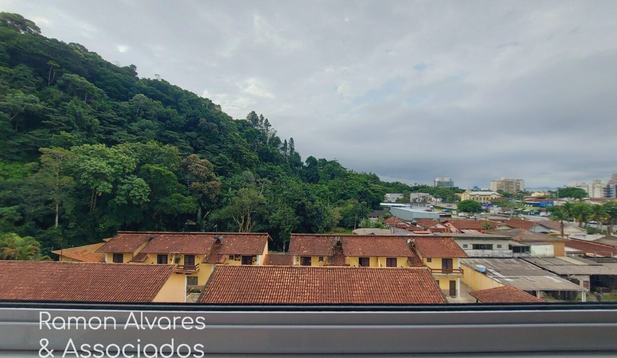 02215AV_foto_2025-10-18_00-40-04-7