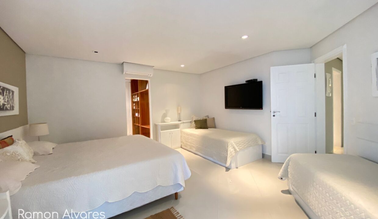 03448RV_foto_2025-10-31_00-40-04-16