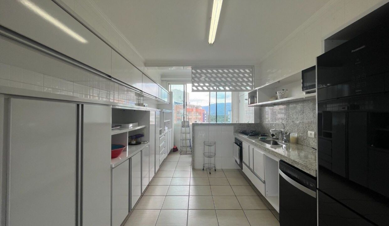 03950RV_foto_2025-10-31_00-40-33-6