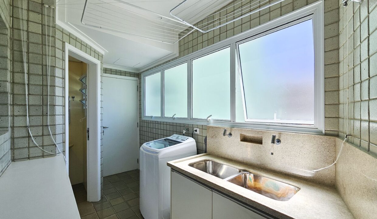 04008RV_foto_2025-10-15_00-50-04-29