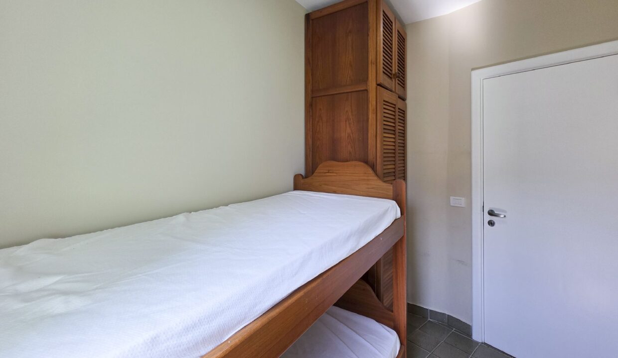 04008RV_foto_2025-10-15_00-50-04-32