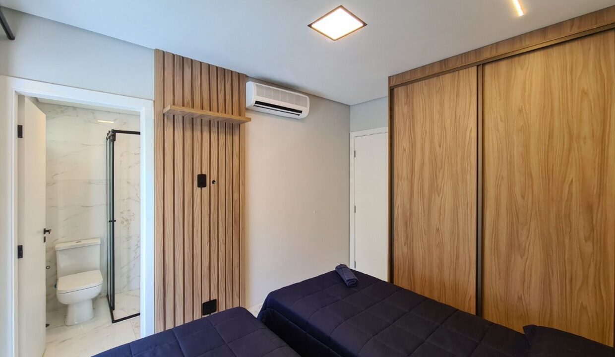 04995RV_foto_2025-10-24_01-10-20-13