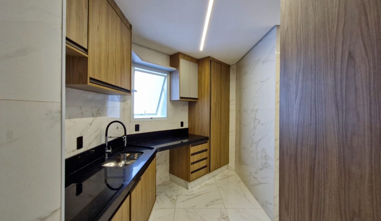 04995RV_foto_2025-10-24_01-10-20-6