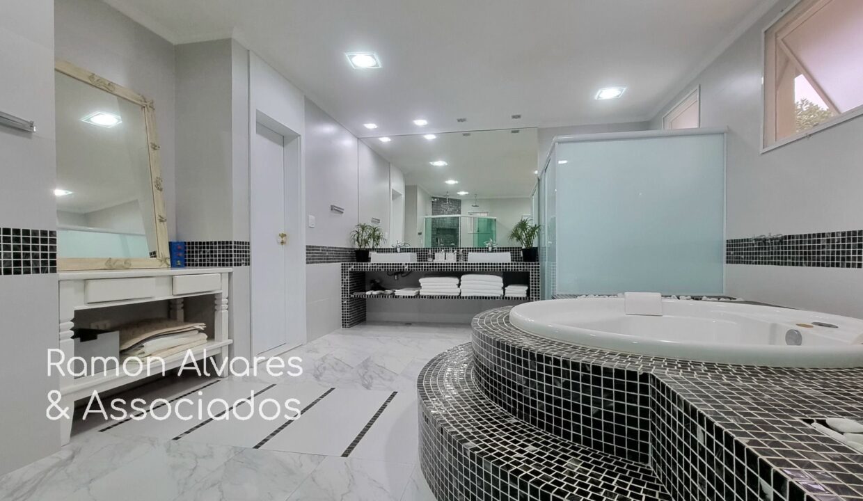 05005RV_foto_2025-10-07_00-40-07-21