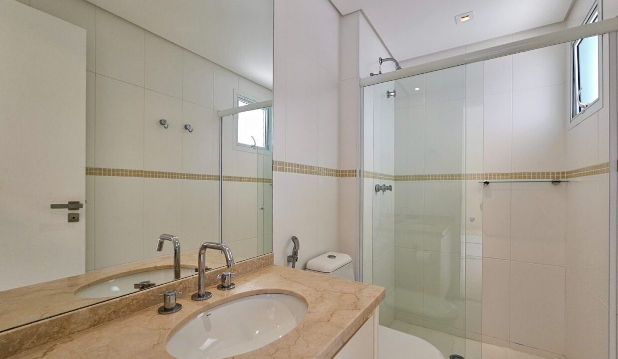 05327RV_foto_2025-10-27_00-33-08-15