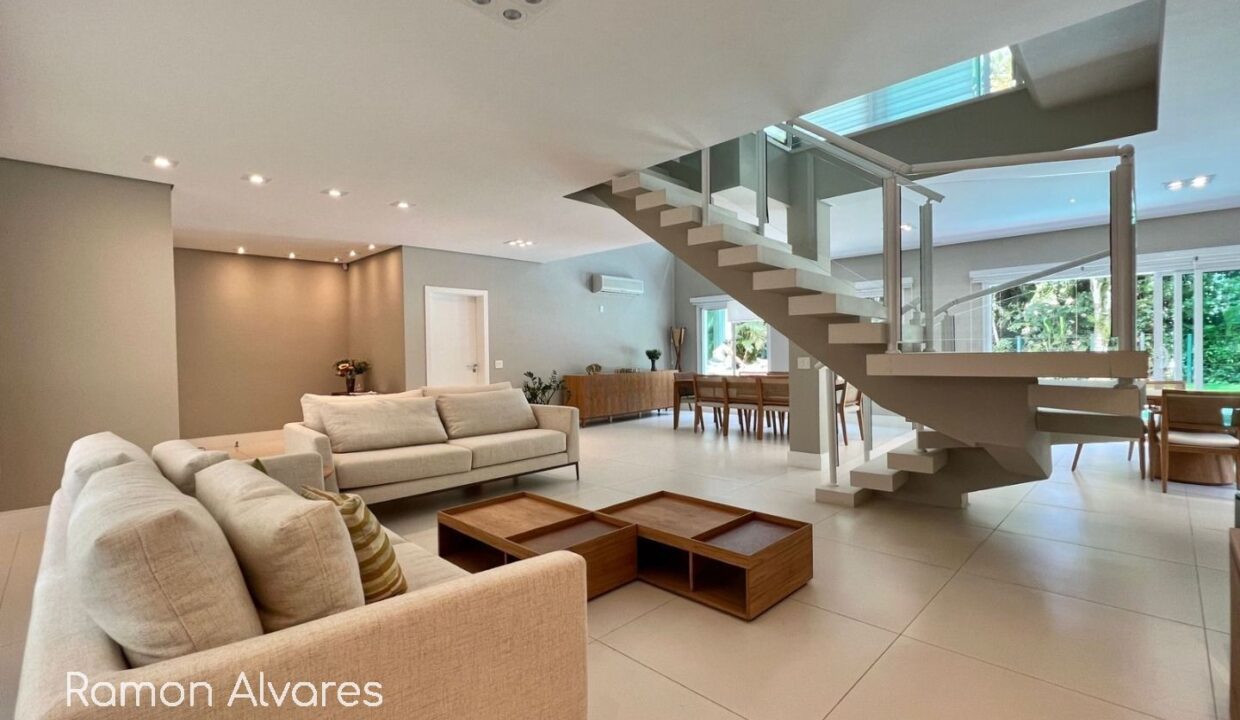 08130RV_foto_2025-10-24_01-20-04-10