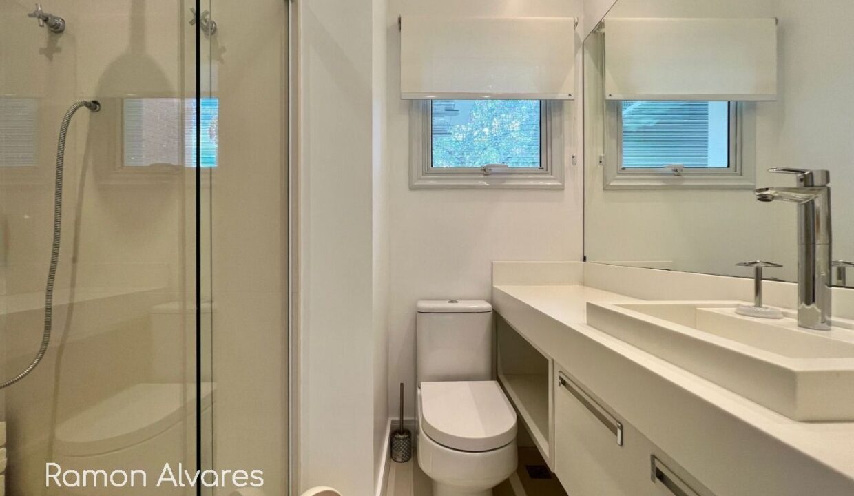 08130RV_foto_2025-10-24_01-20-04-30