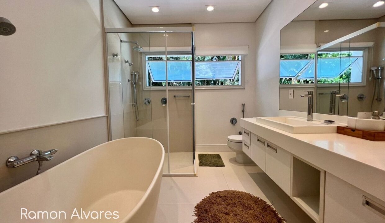 08130RV_foto_2025-10-24_01-20-04-32