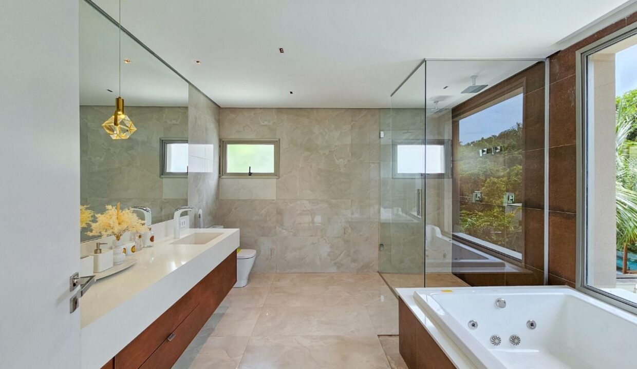 08373RV_foto_2025-10-11_00-41-02-30