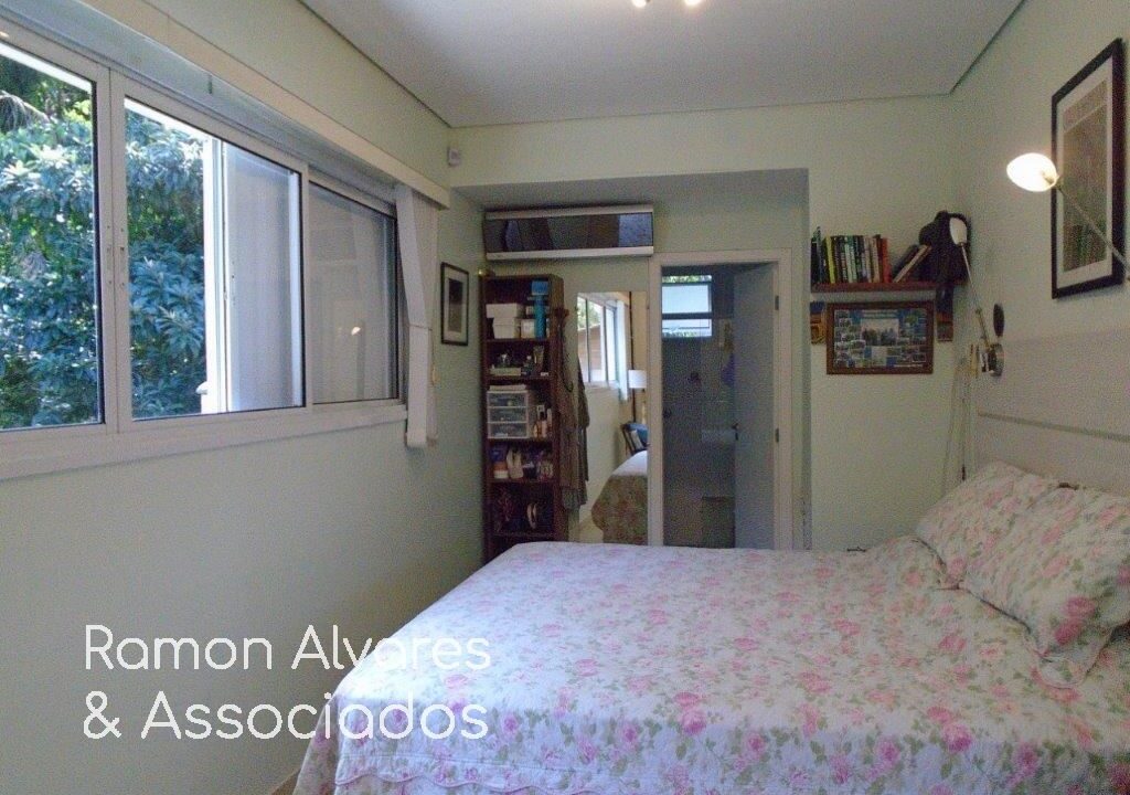 09305RV_foto_2025-10-11_00-51-17-25