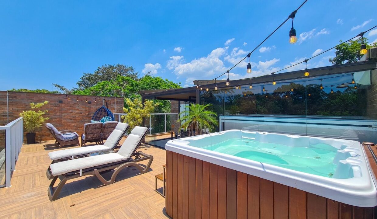 09684RV_foto_2025-10-27_00-41-05-22