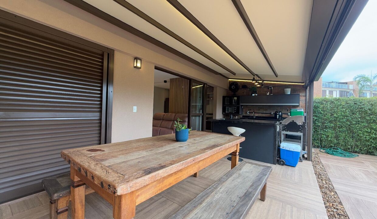 09700RV_foto_2025-10-04_00-51-26-19