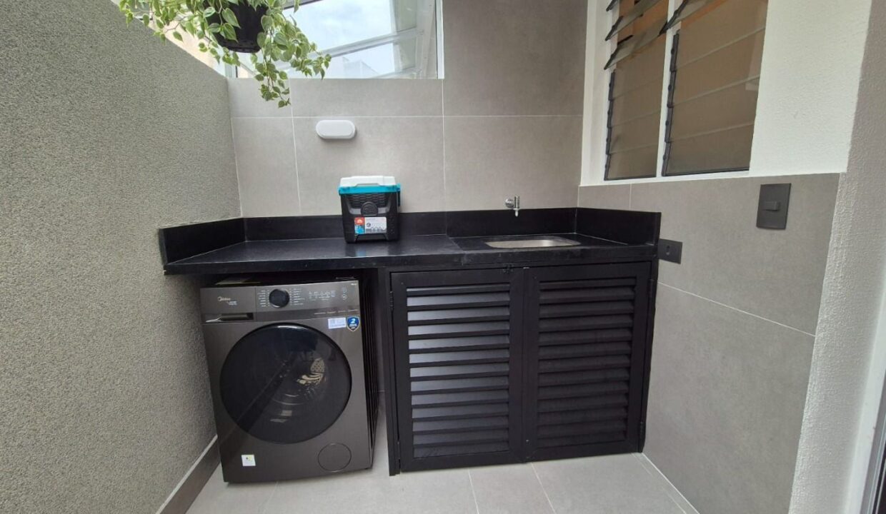 09822RV_foto_2025-10-31_01-00-28-10