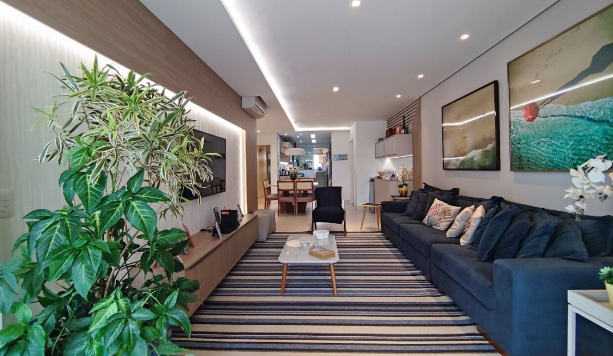 09990RV_foto_2025-10-25_00-50-05