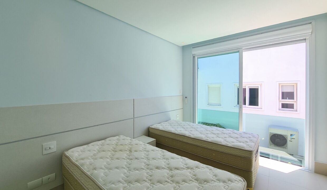 10934RV_foto_2025-10-24_01-21-58-33