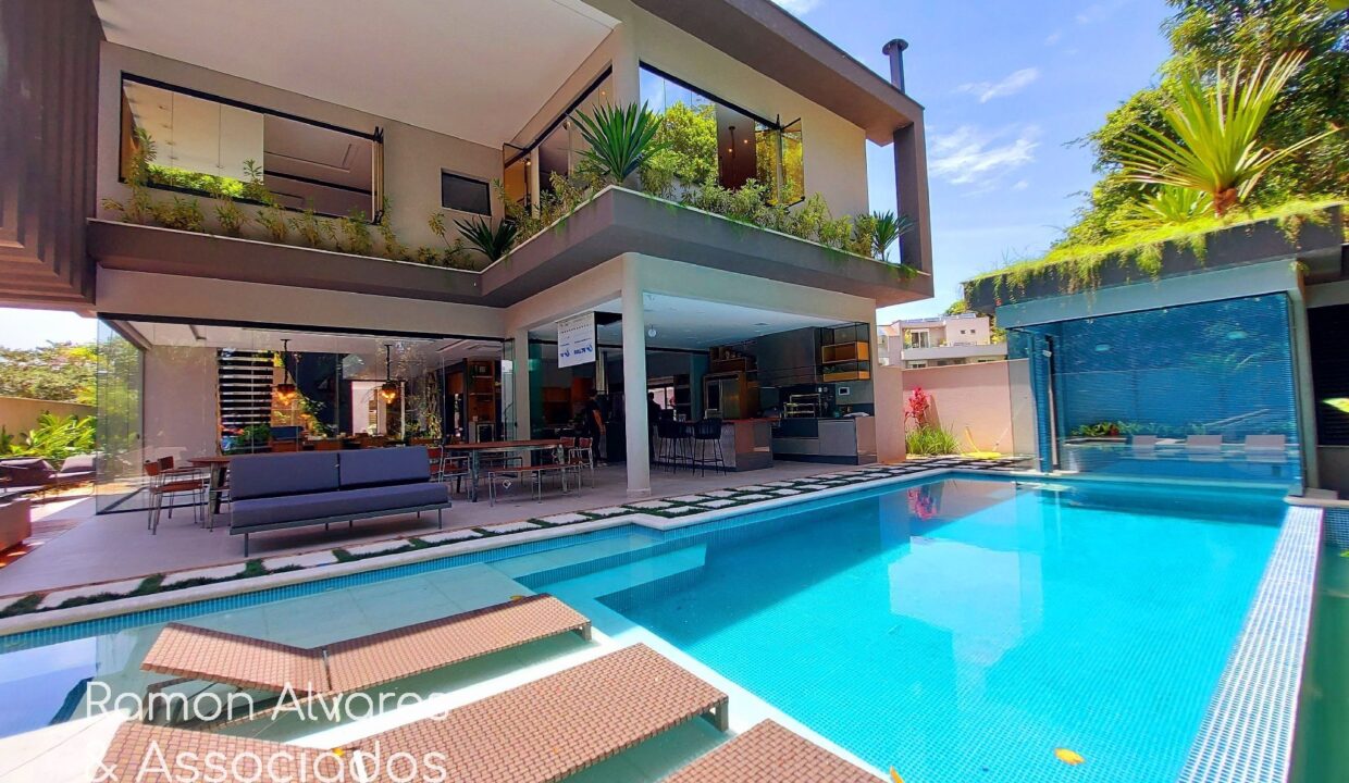 11195RV_foto_2025-10-20_00-41-59-17