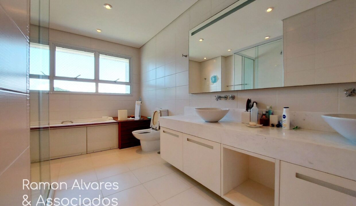 11441RV_foto_2025-10-12_00-50-07-21