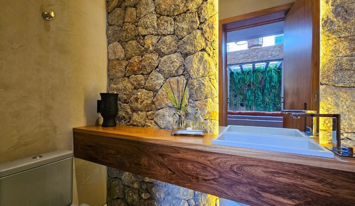 11533RV_foto_2025-10-10_00-51-21-12