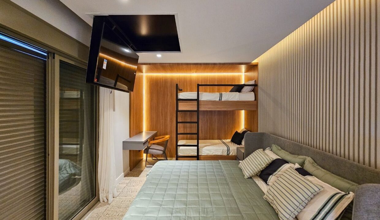 11533RV_foto_2025-10-10_00-51-21-25