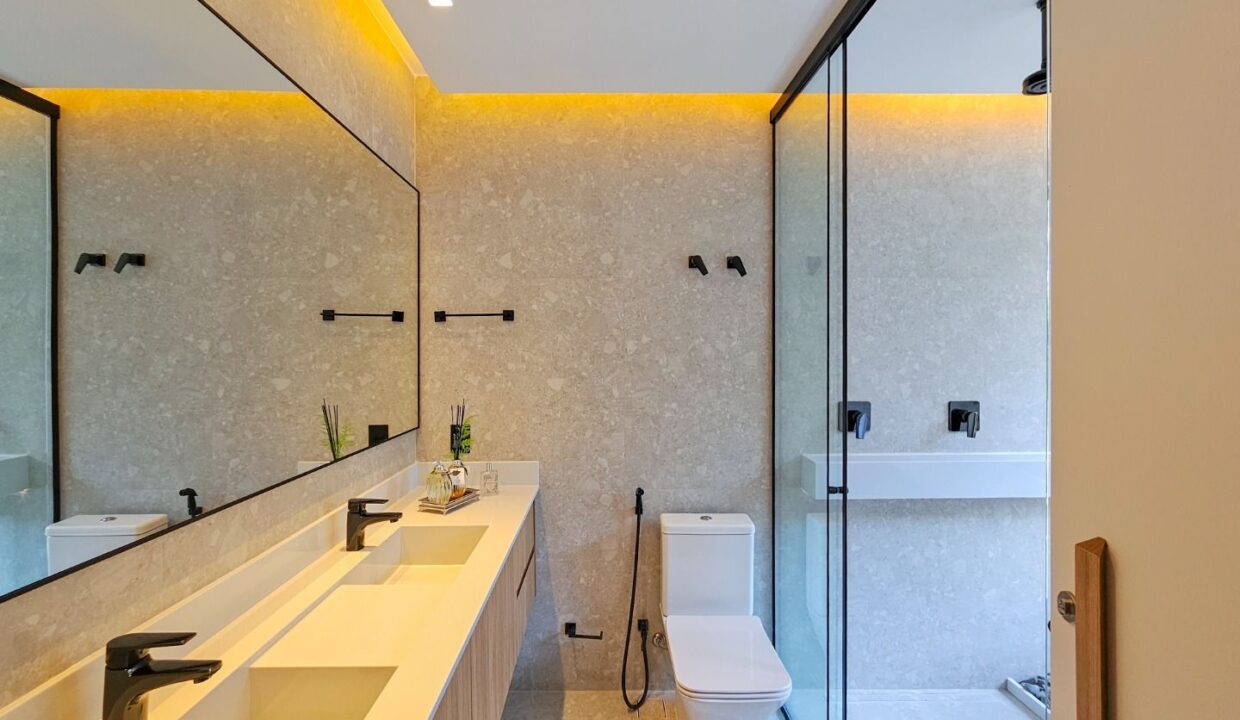 11533RV_foto_2025-10-10_00-51-21-26