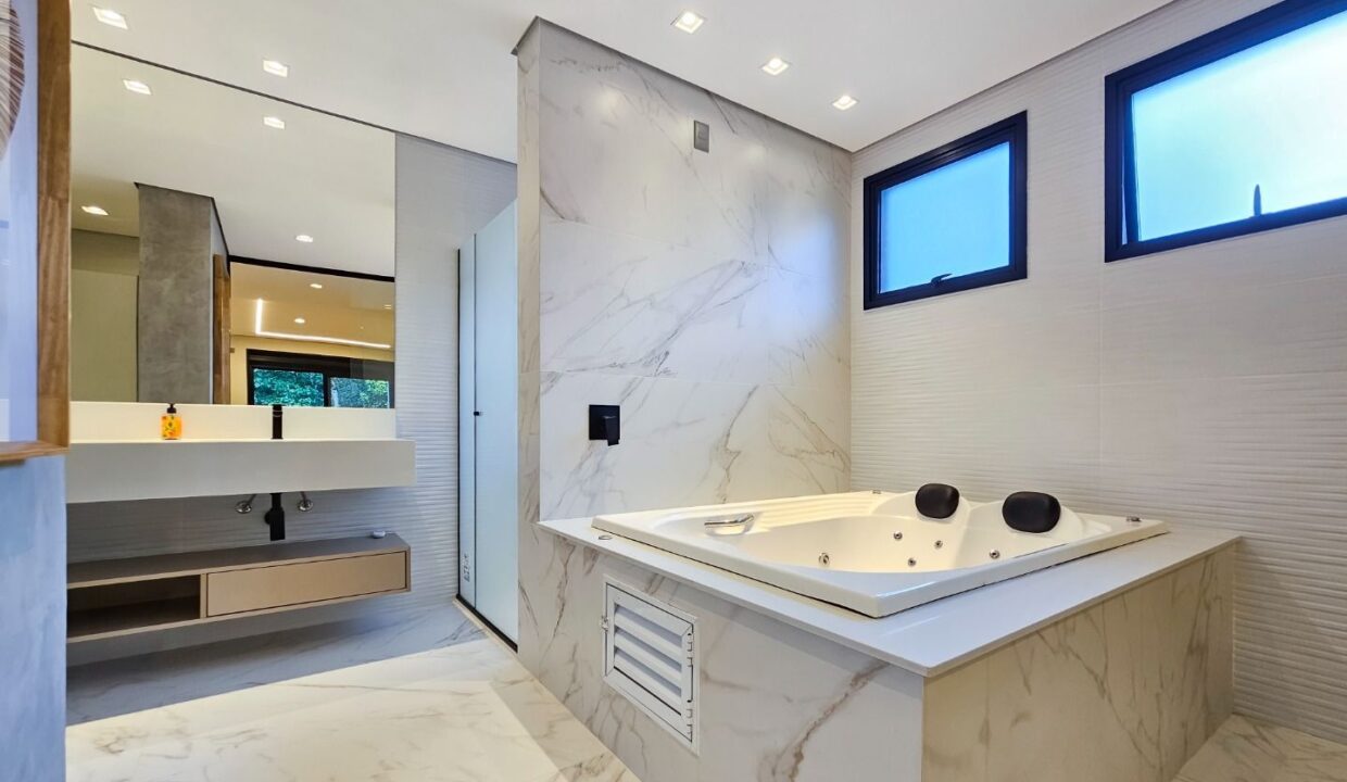 11633RV_foto_2025-10-03_03-21-52-26