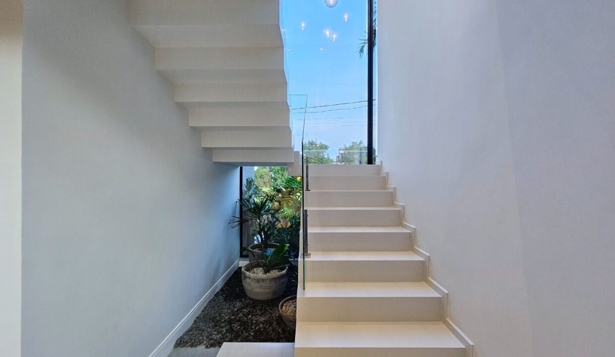 11898RV_foto_2025-10-08_00-51-02-32