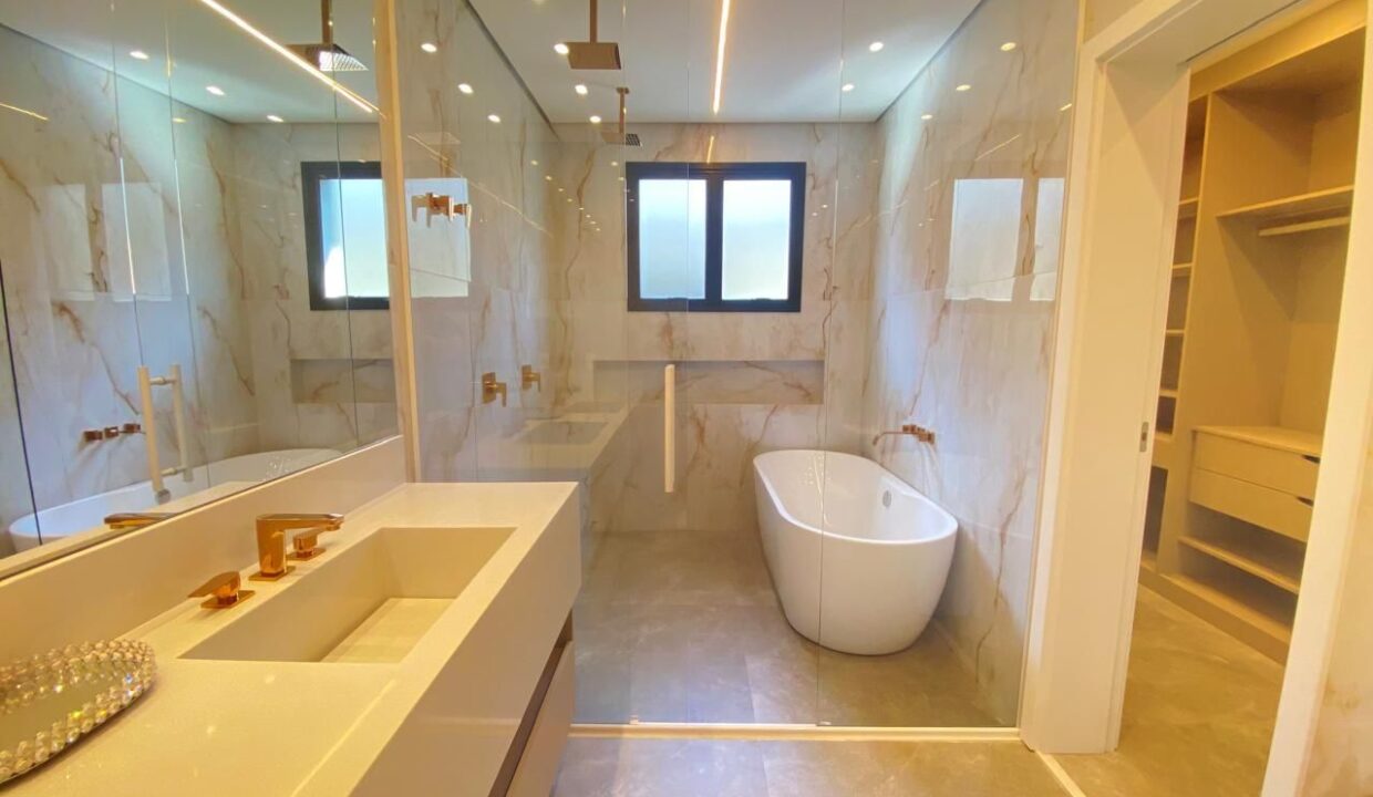 11941RV_foto_2025-10-03_03-31-41-33