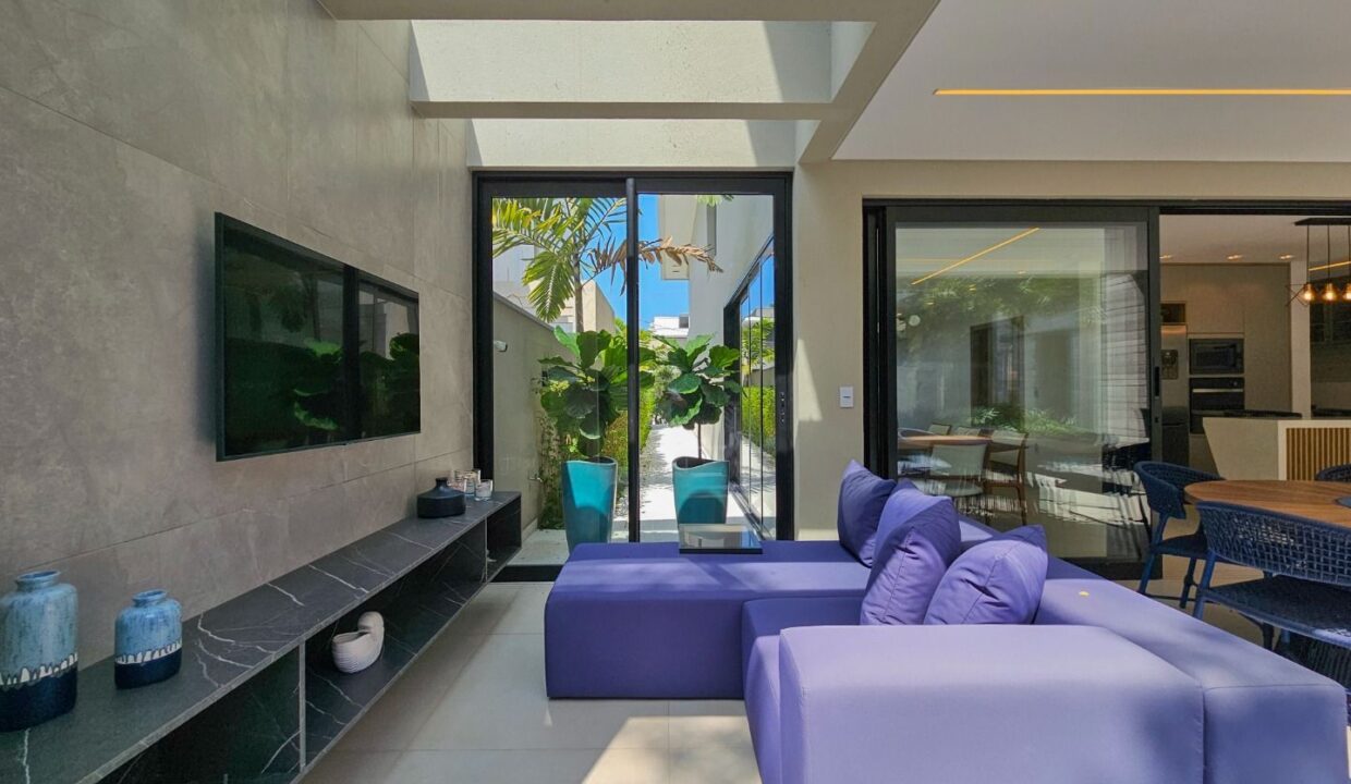 12104RV_foto_2025-10-12_00-50-50-11