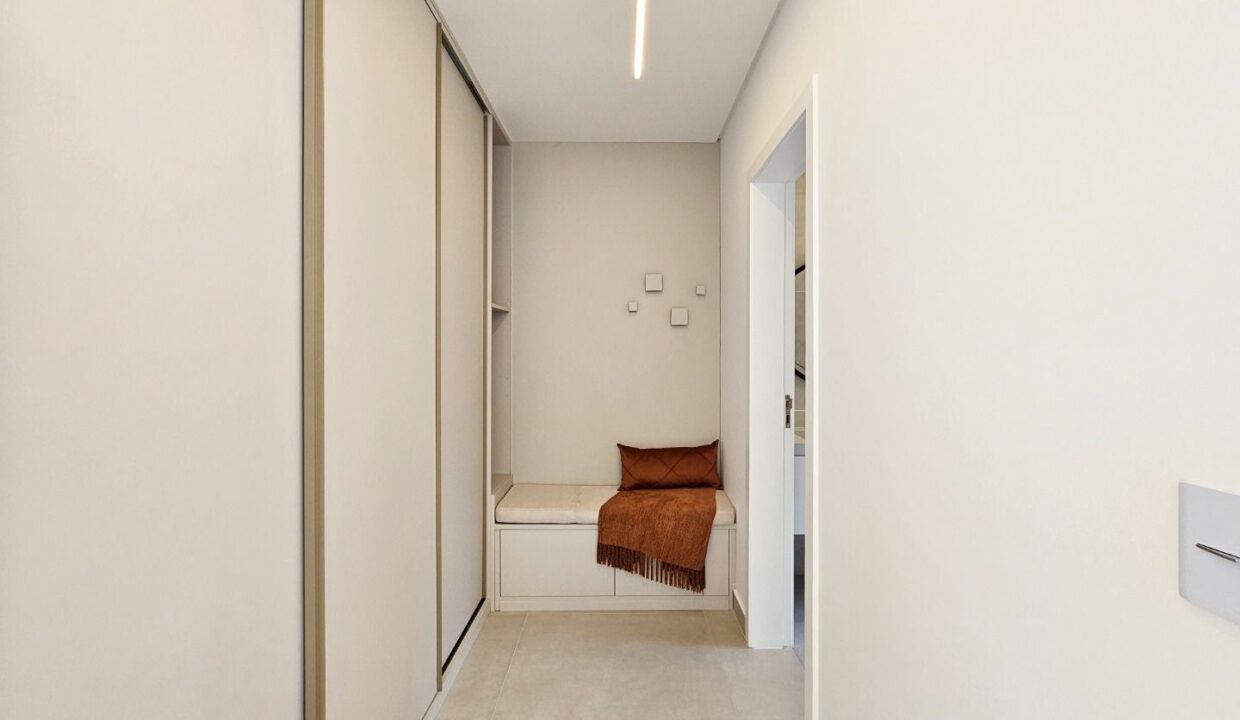 12104RV_foto_2025-10-12_00-50-50-22