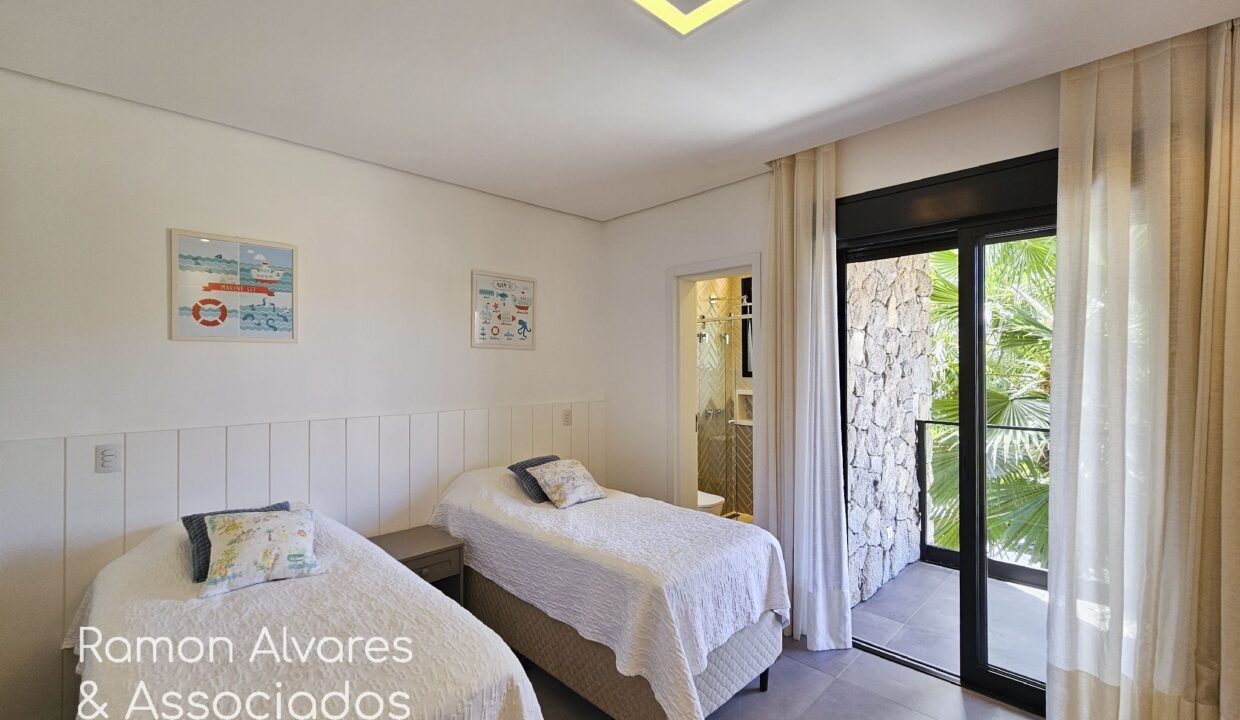 12294RV_foto_2025-10-20_00-51-00-22