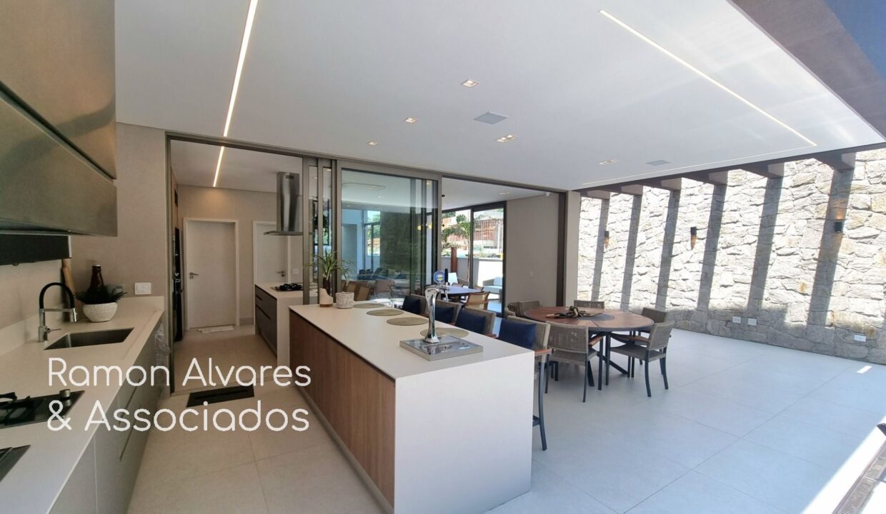 12388RV_foto_2025-10-03_04-00-03-6