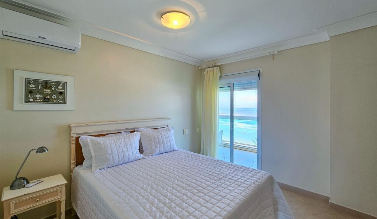 12438RV_foto_2025-10-12_00-51-15-13