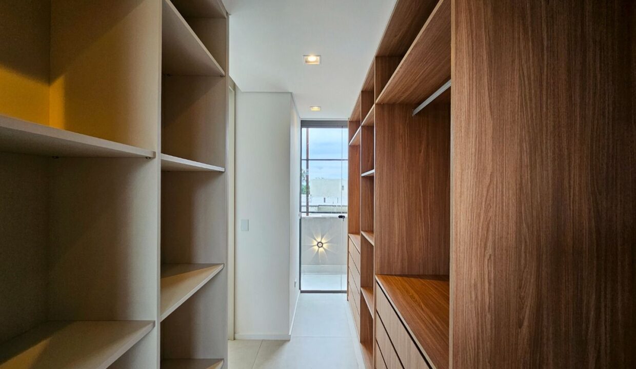 12497RV_foto_2025-10-03_04-10-04-20