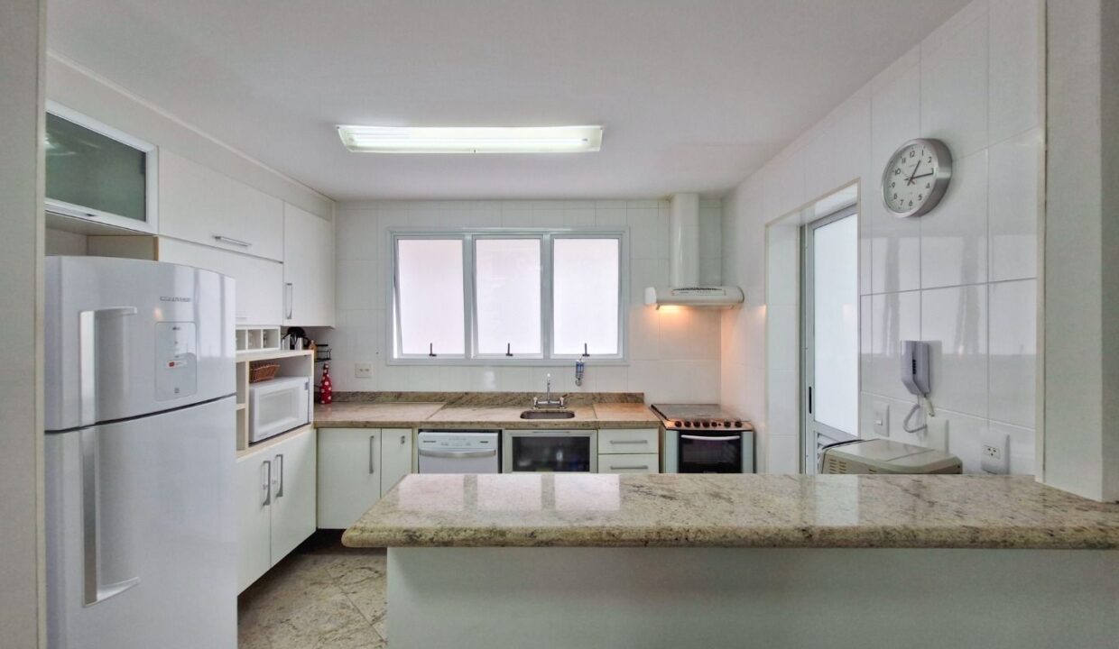 12682RV_foto_2025-10-12_01-00-04-7