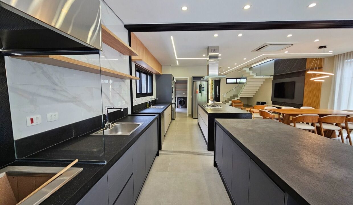 12716RV_foto_2025-10-14_01-21-55-20