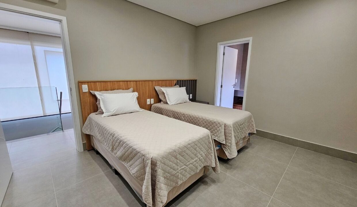 12716RV_foto_2025-10-14_01-21-55-34