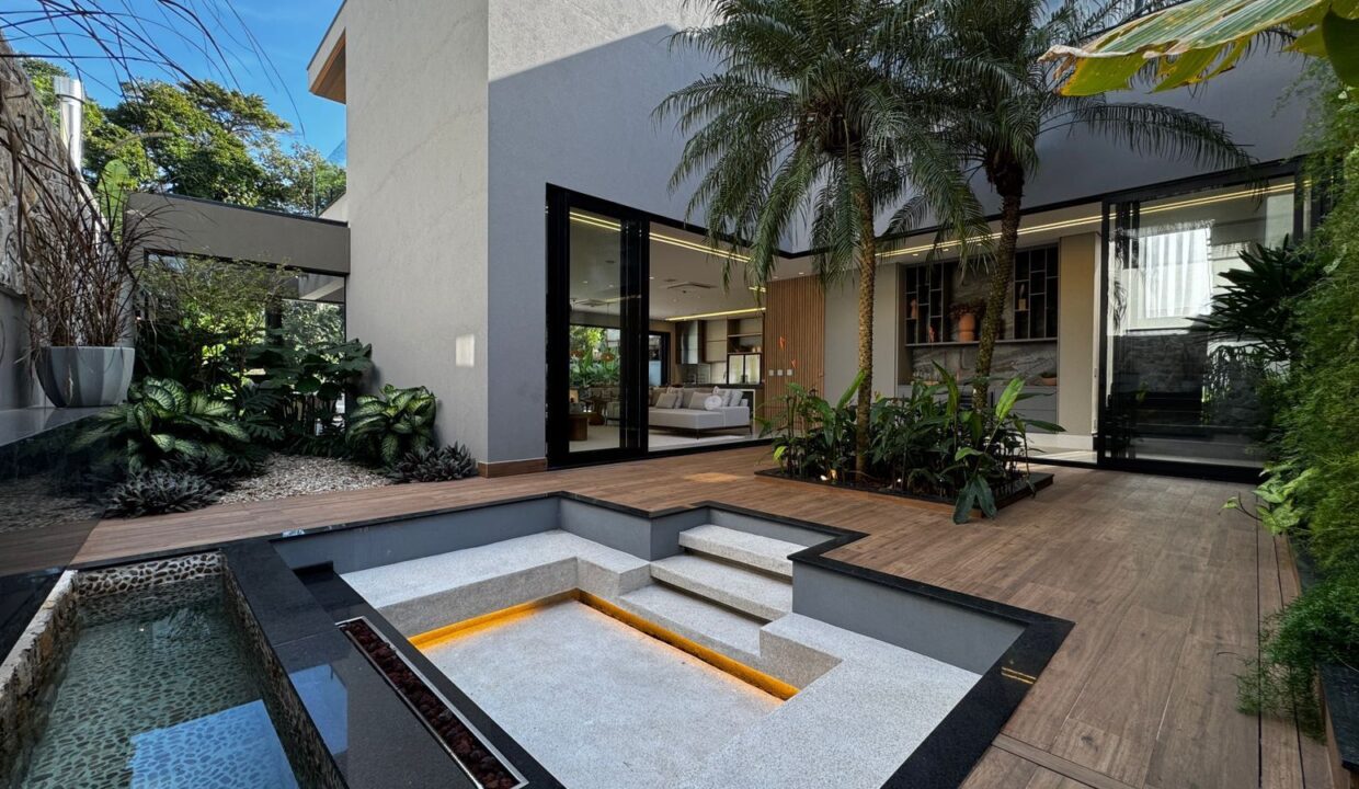 12735RV_foto_2025-10-10_01-10-38-1