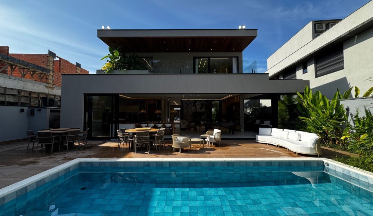 12735RV_foto_2025-10-10_01-10-38