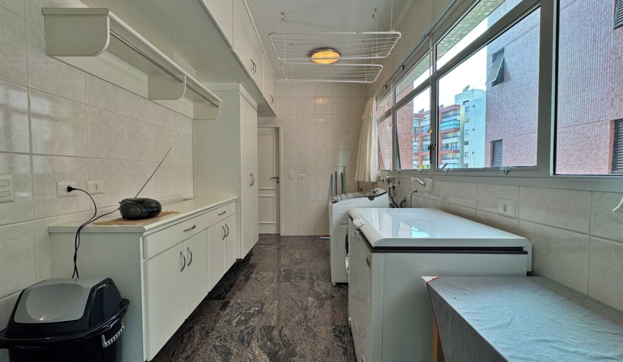 12880RV_foto_2025-10-28_00-42-04-23