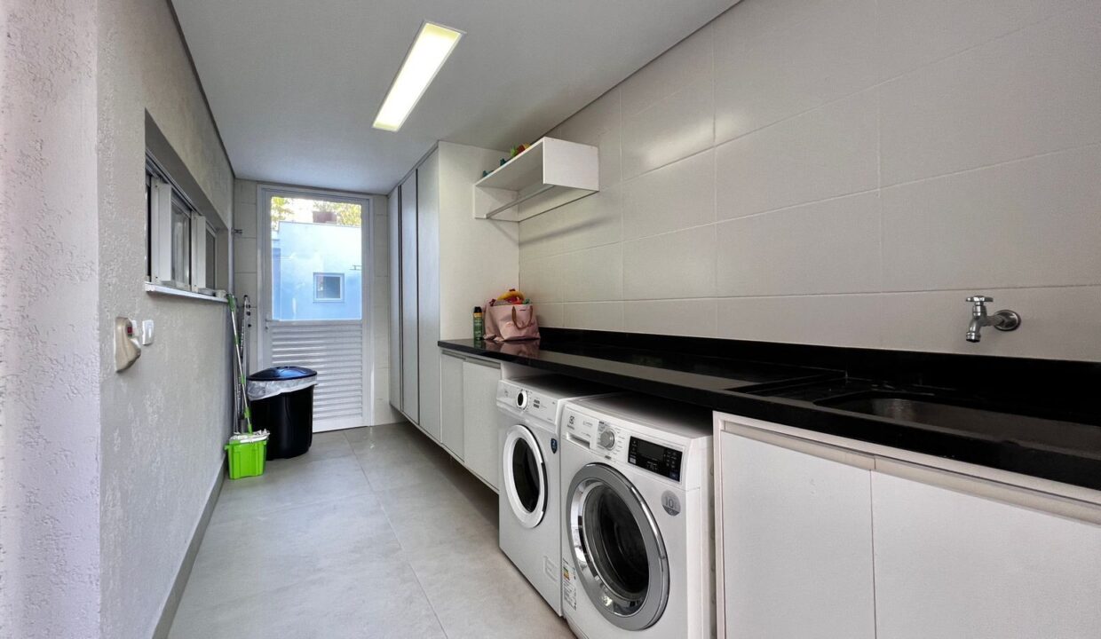 00306RV_foto_2025-11-18_00-30-10-5