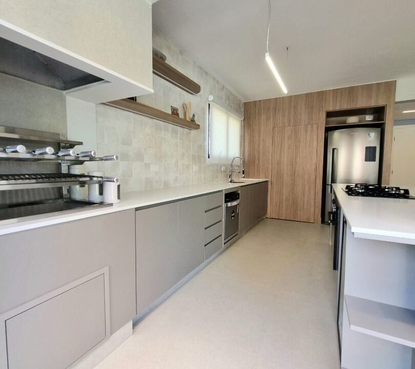 01898RV_foto_2025-11-15_00-31-17-17