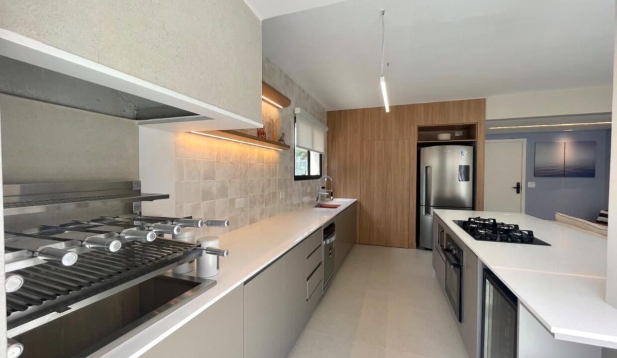 01898RV_foto_2025-11-22_00-31-33-9