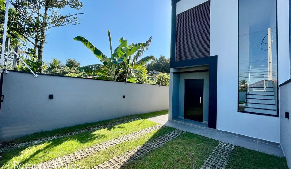 02033AV_foto_2025-11-04_00-31-58