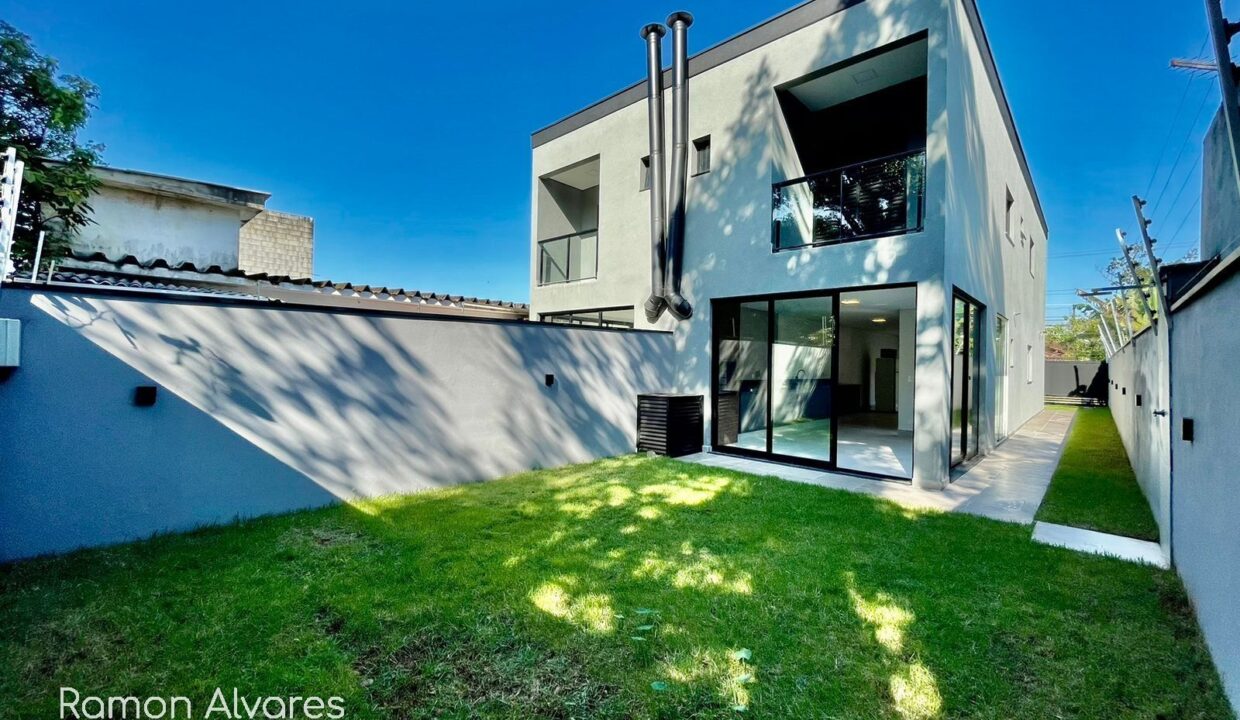 02033AV_foto_2025-11-04_00-31-58-2